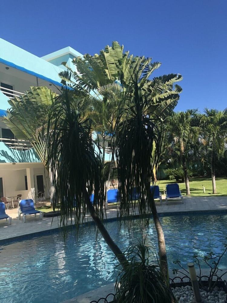 New Garden Hotel Сосуа Экстерьер фото