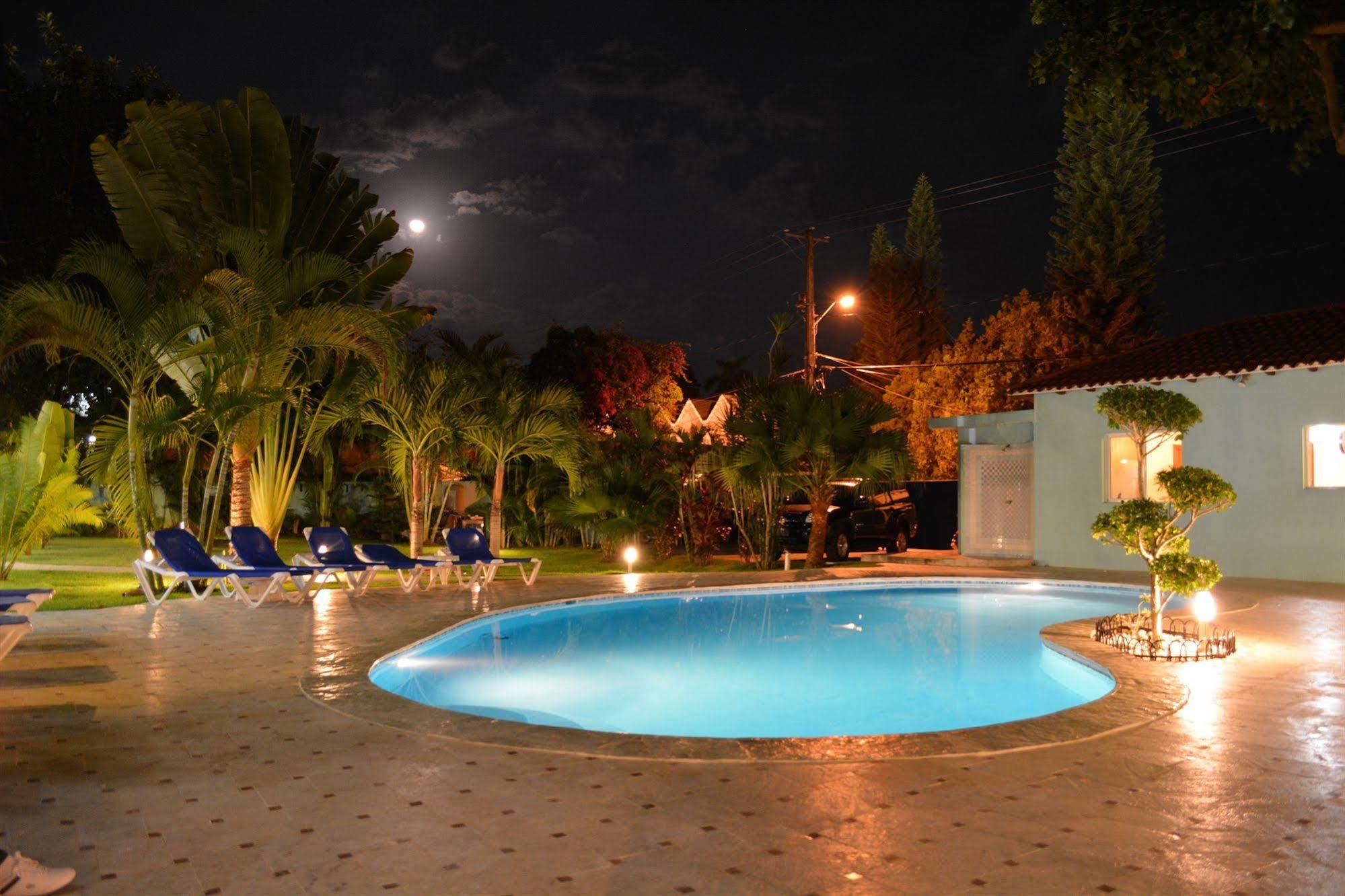 New Garden Hotel Сосуа Экстерьер фото